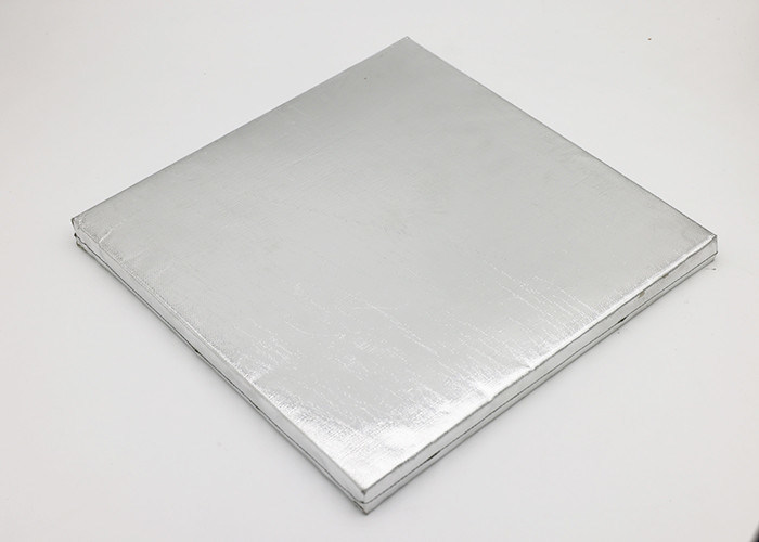 1000*600mm Mikroporous İzole Panosu ve Isı İleticiliği 0.020-0.038W/m.K